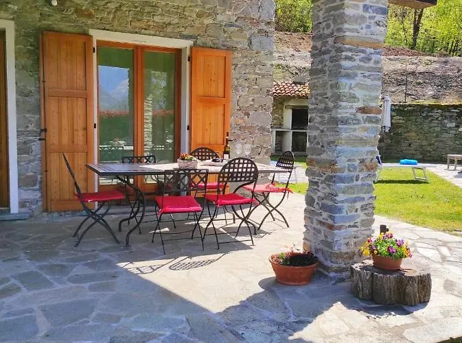 Betulla Con Piscina Privata Sul Di Villa *